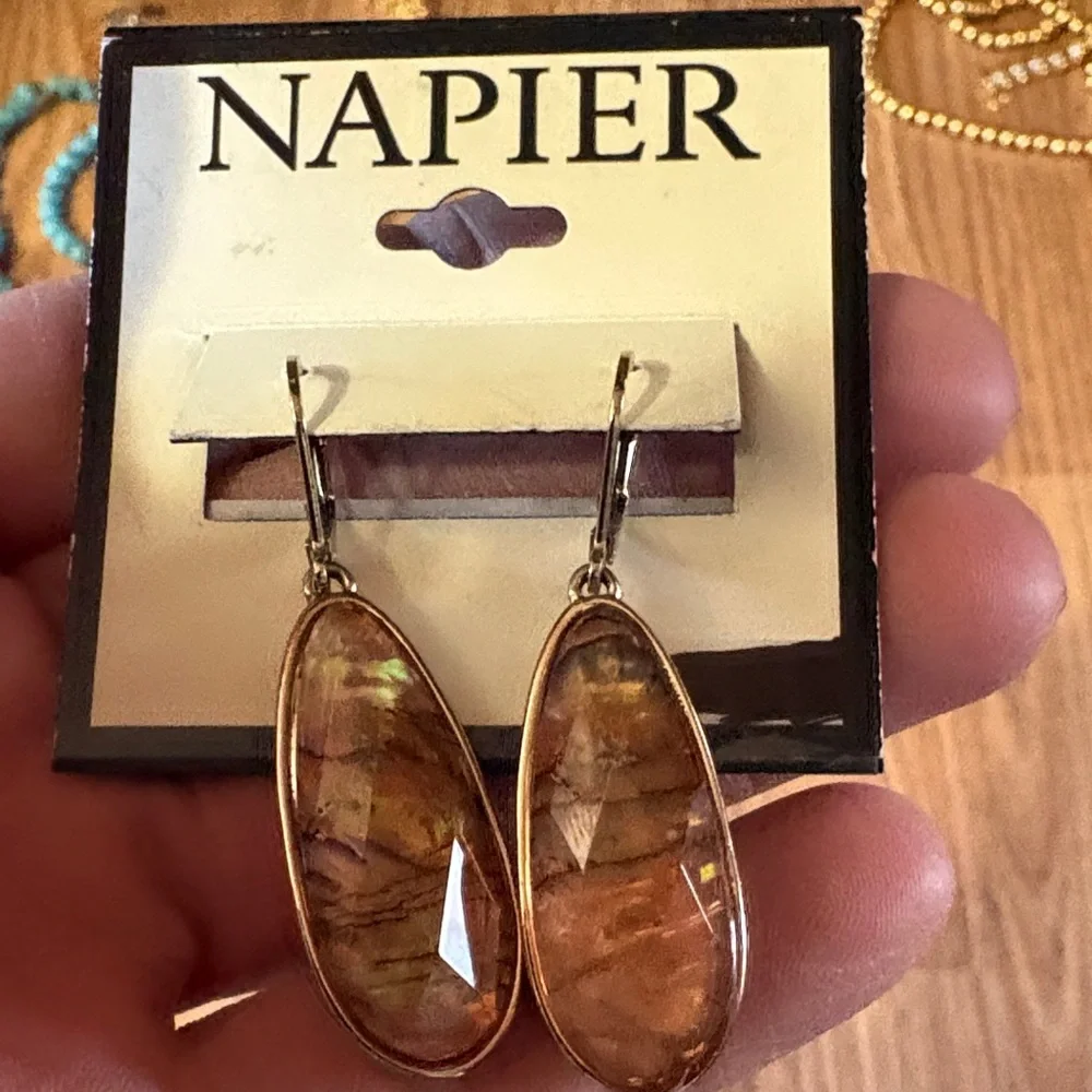 NAPIER VINTAGE IRIDESCENT ORANGE YELLOW LARGE TEARDROP LEVERBACK 2